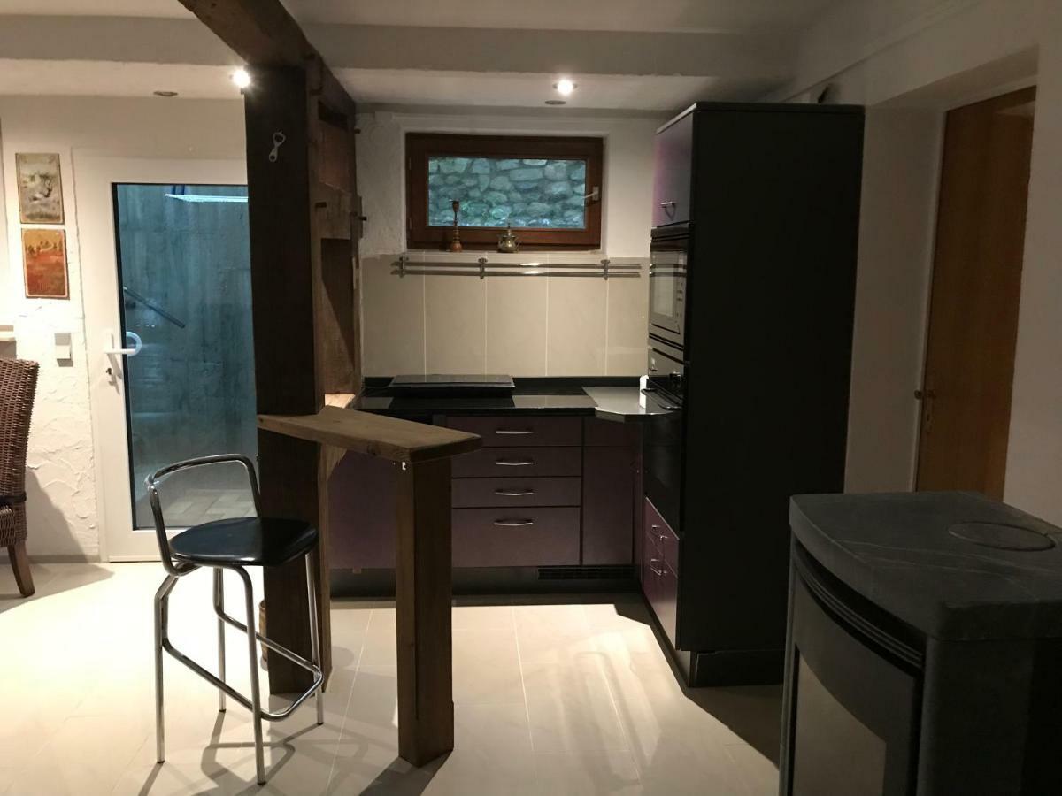 Souterrain Apartment